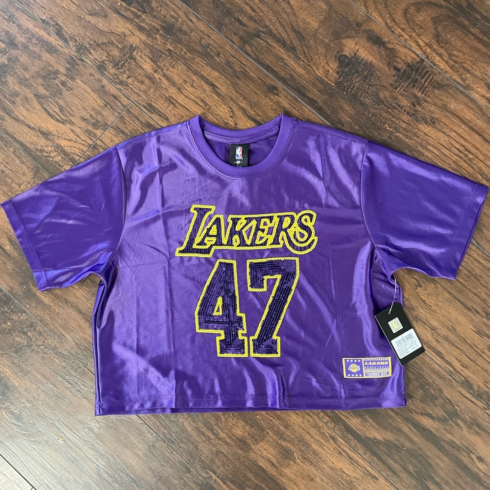 Lakers crop top